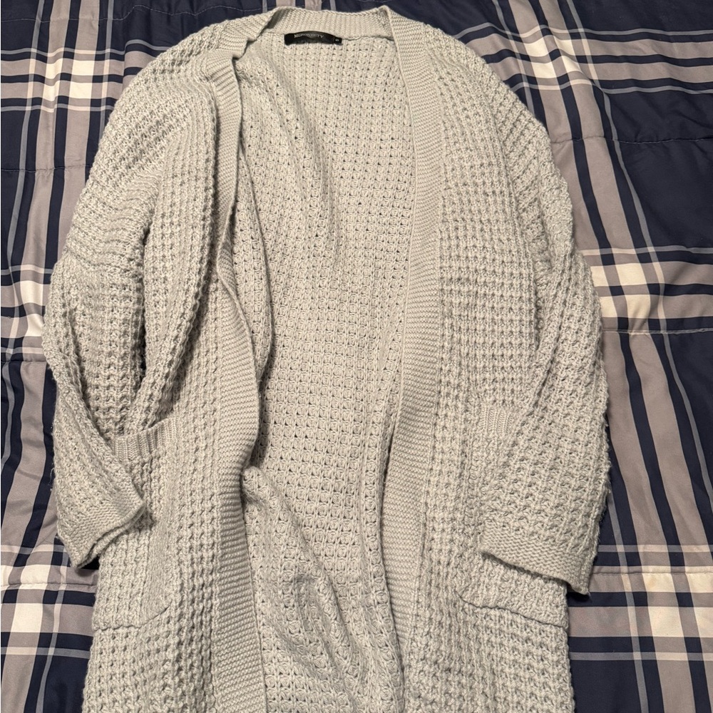 Women's Light Gray Knit Sweater